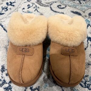 UGG Coquette Slipper, Chestnut Sheepskin, Women’s 12
